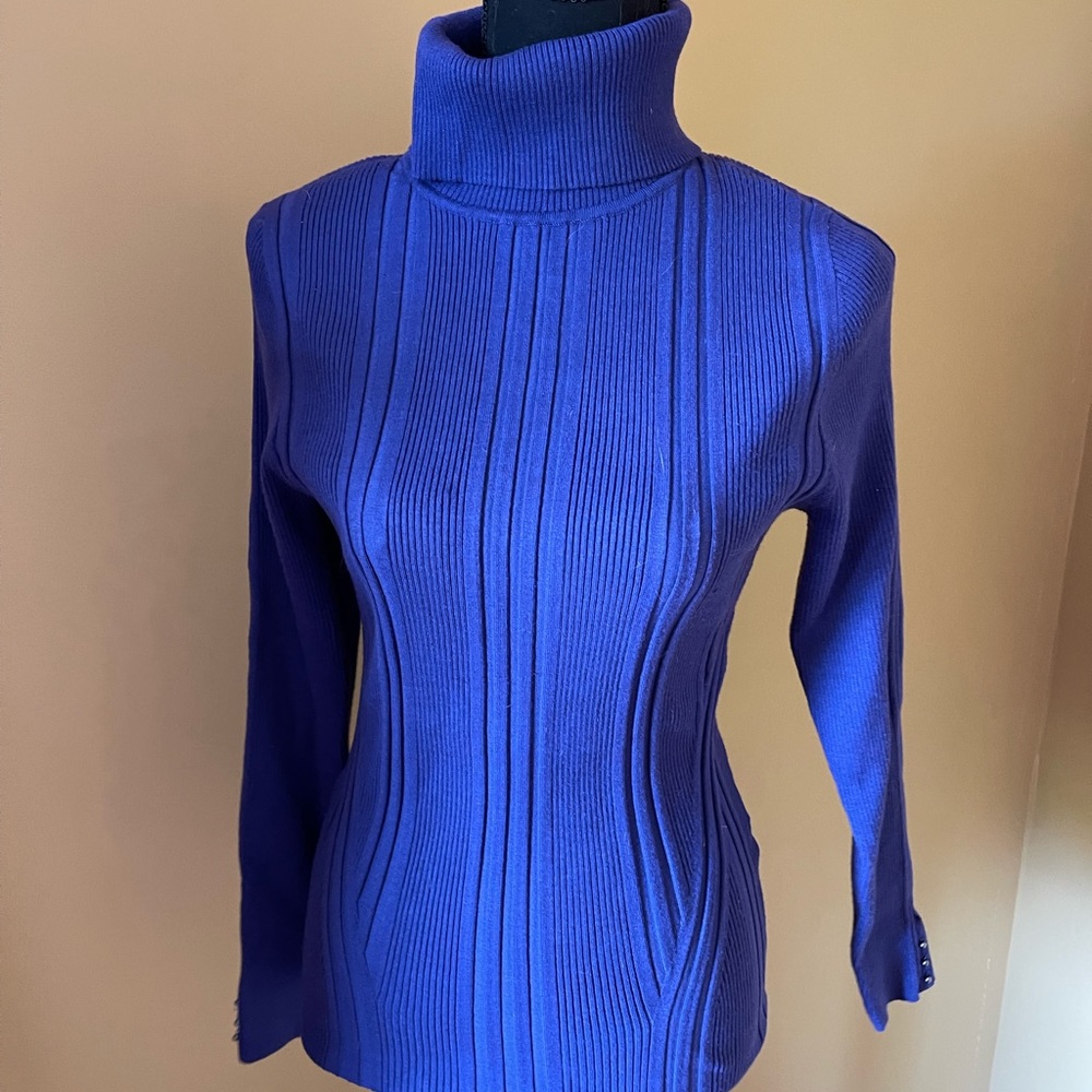 Purple White House black market turtle neck